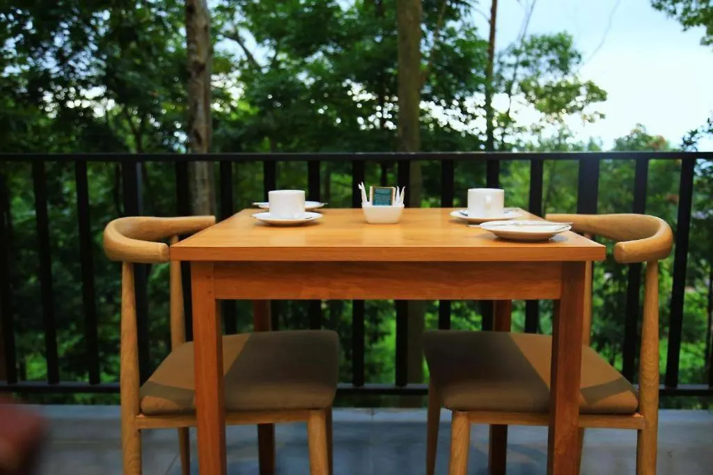 酒店 Spring Villas 康提