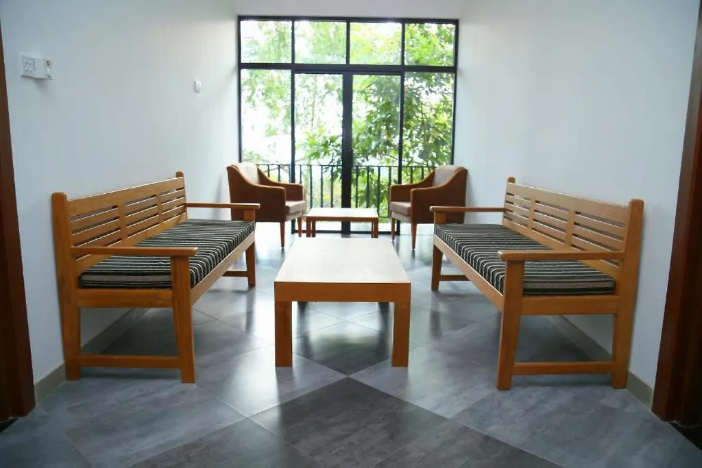Spring Villas Kandy 4*,